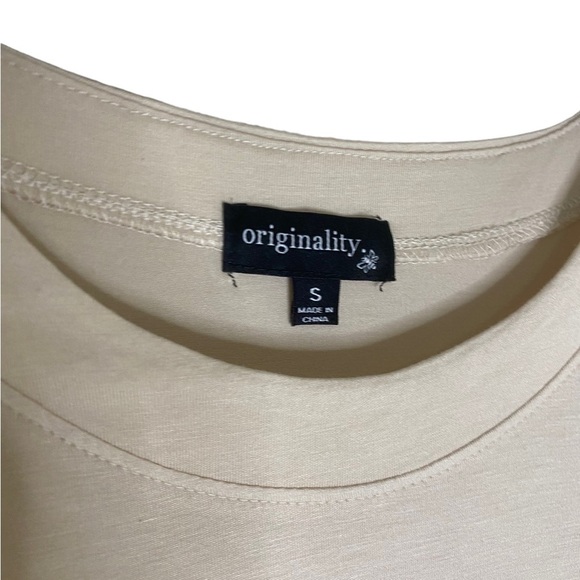 Originality Babydoll Flowy Cream Top Short Sleeve Ruffle Women Small HSH NEW - Picture 6 of 7